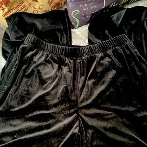 Wide leg velour pants size 2X